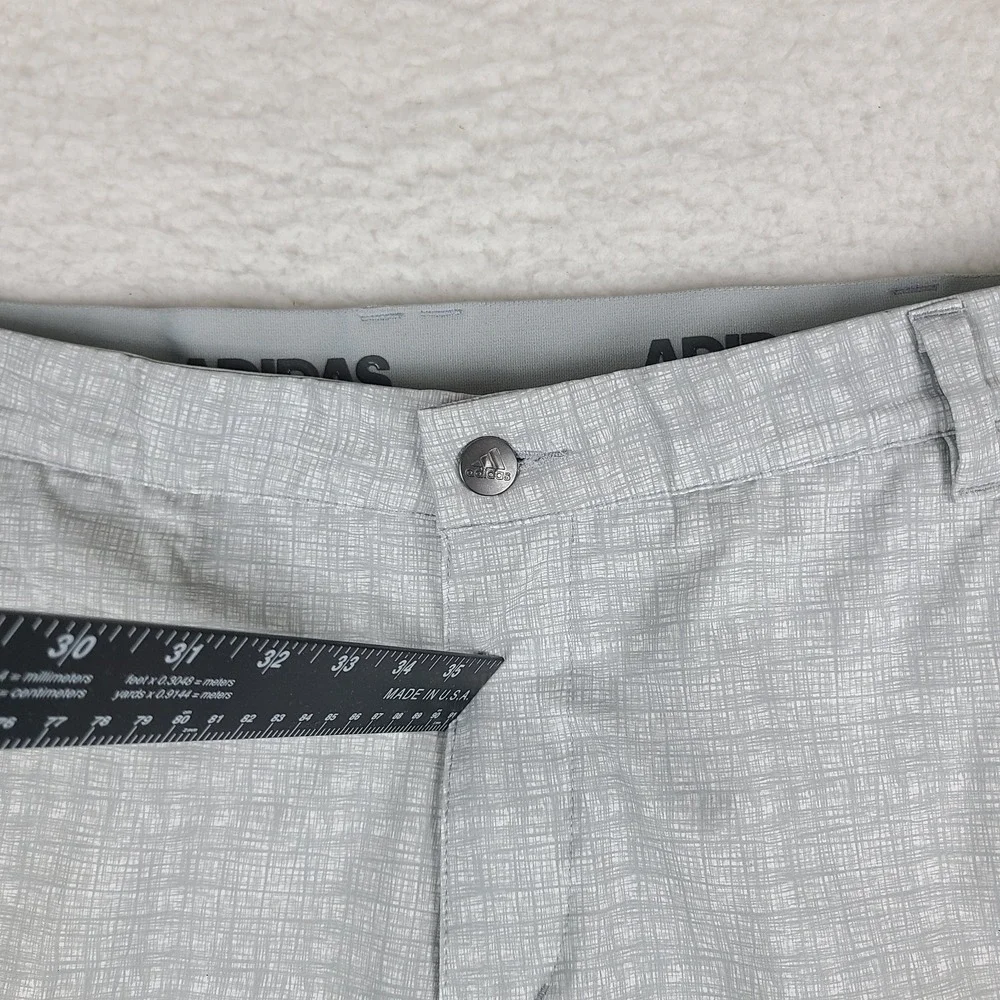 Adidas Shorts Mens 35 Gray Geometric 10